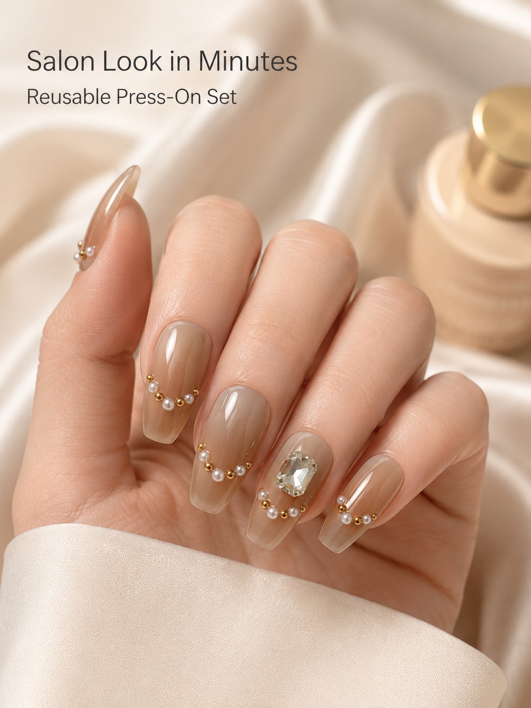 Nude caramel nail art